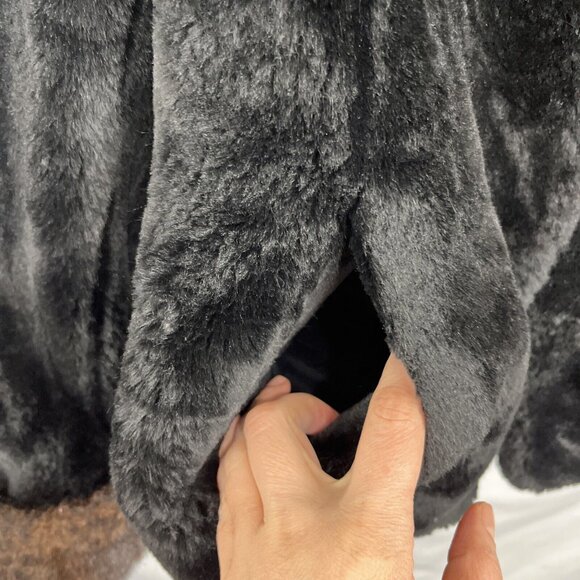 Regal Faux Fur Black and Brown Fuzzy Short Jacket Womens Size XS - Picture 5 of 13